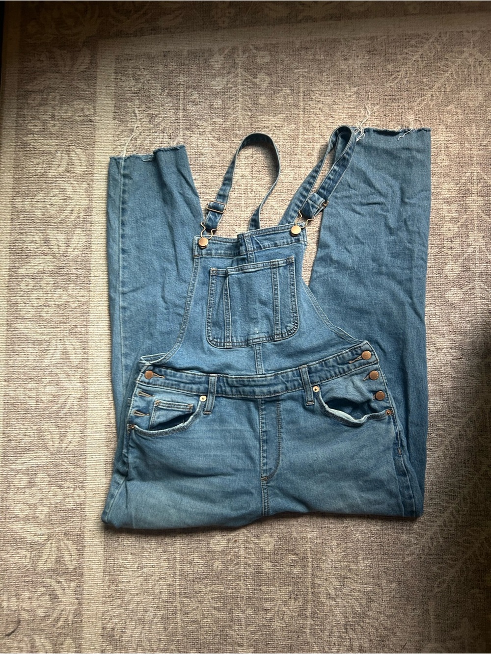 Universal Thread Women's Blue Denim Overalls